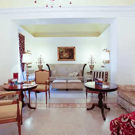 Hotel Grand Di