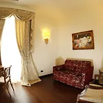 מלון Grand Di 4*