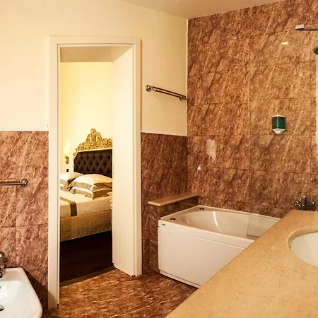 Grand Di 4* Lecce