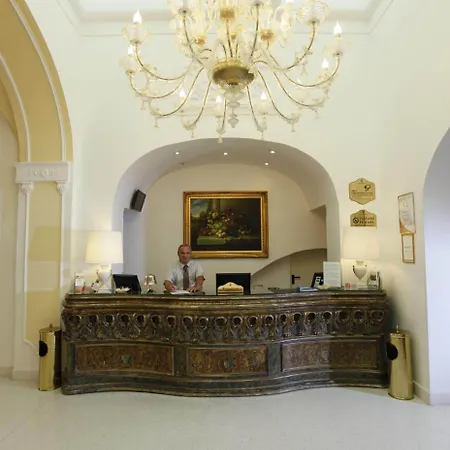 Отель Grand Di 4*