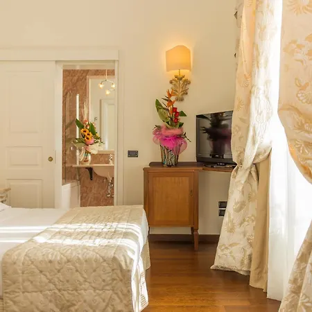 Ξενοδοχείο Grand Di Λέτσε